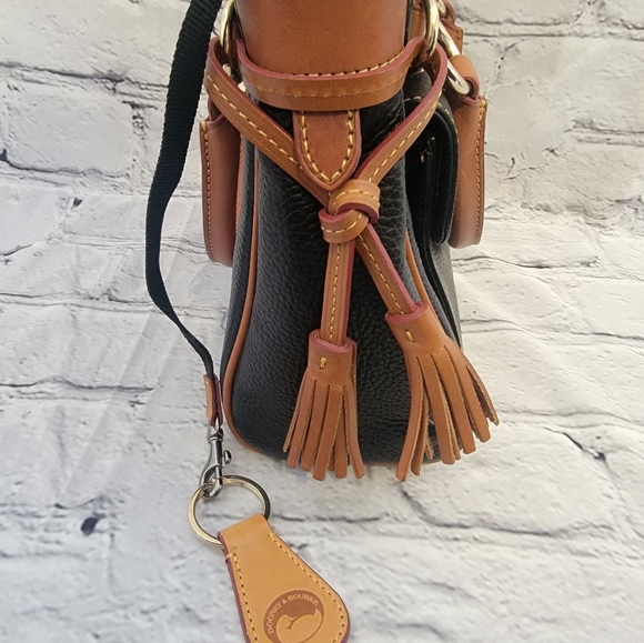 Dooney & Bourke - Picture 2 of 15